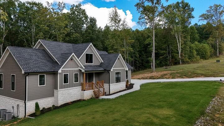 Property Photo: 490 Moonlight Lane TN 37347
