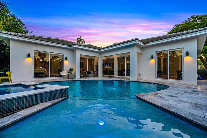 4440 NE 15th Ter  Oakland Park FL 33334 photo