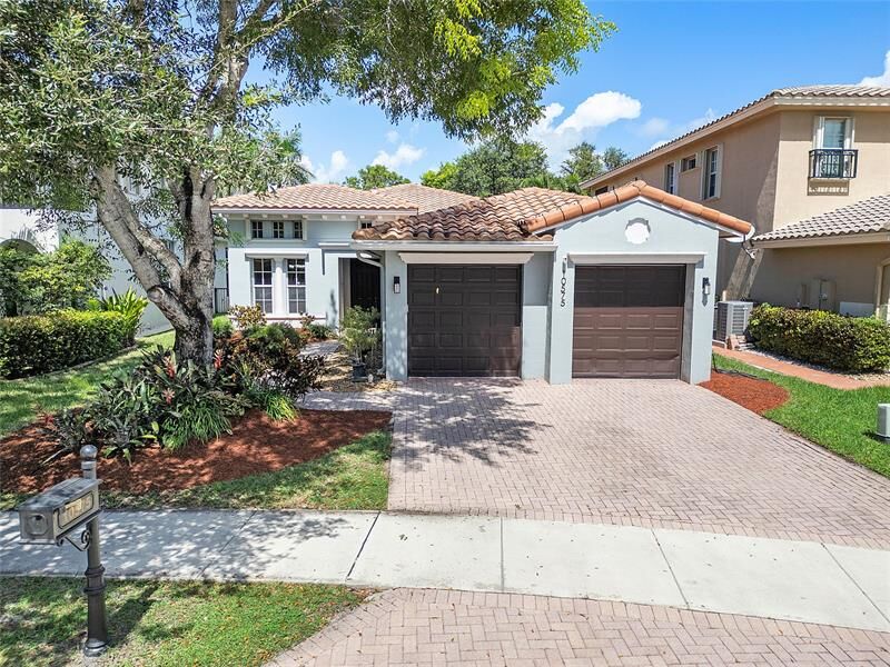 Property Photo:  10575 NW 83rd Ct  FL 33076 