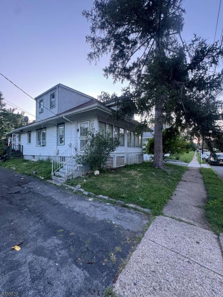 117 Browning Ave  Ewing Twp. NJ 08638 photo
