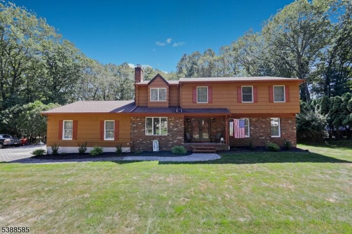 88 Manor Dr  Ramsey Boro NJ 07446 photo