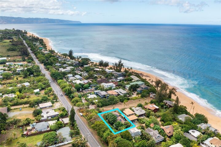 59-199 Ke Nui Road  Haleiwa HI 96712 photo
