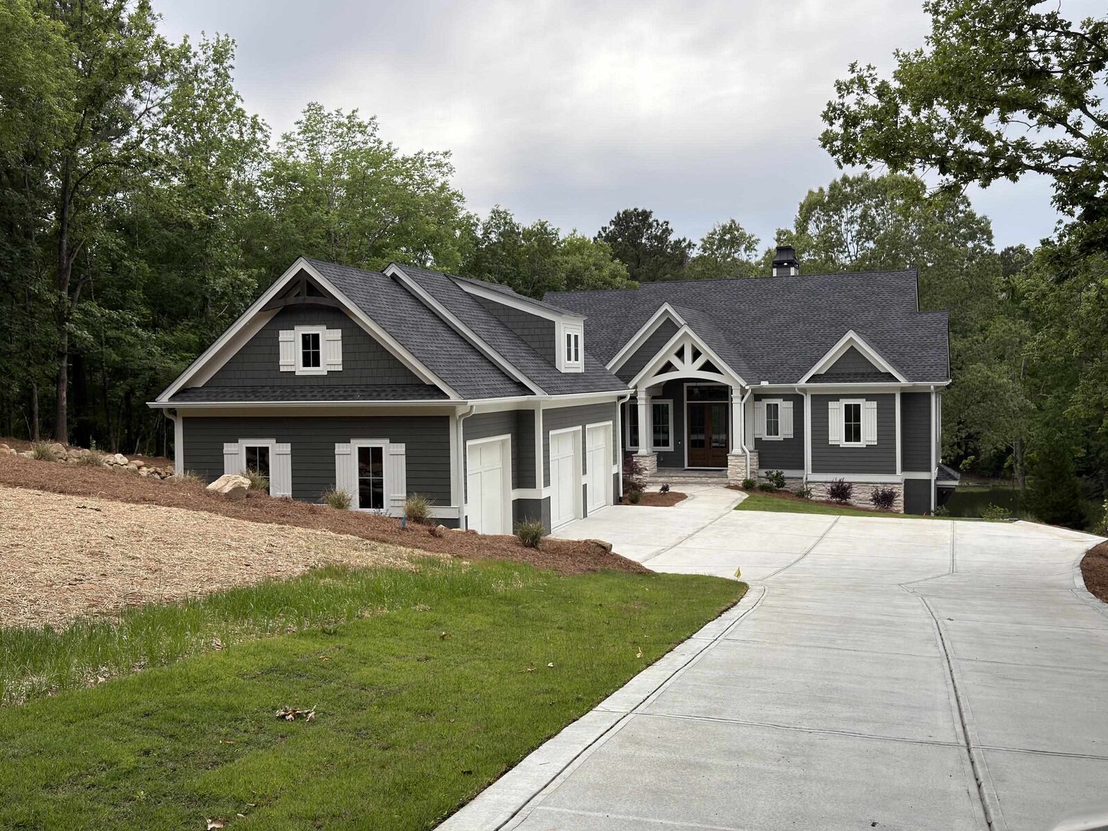 Property Photo:  251 East Riverbend Drive  GA 31024 