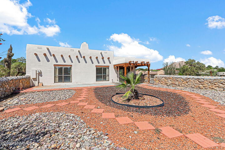 Property Photo: 6611 Vista Hermosa NM 88007