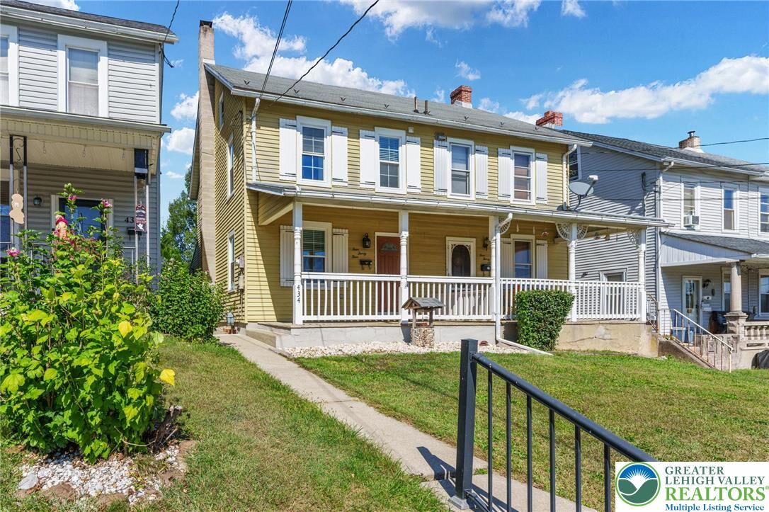 Property Photo:  434 Bridge Street  PA 18032 