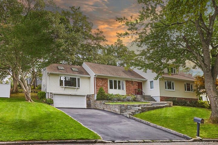 179 Van Etten Boulevard  New Rochelle NY 10804 photo