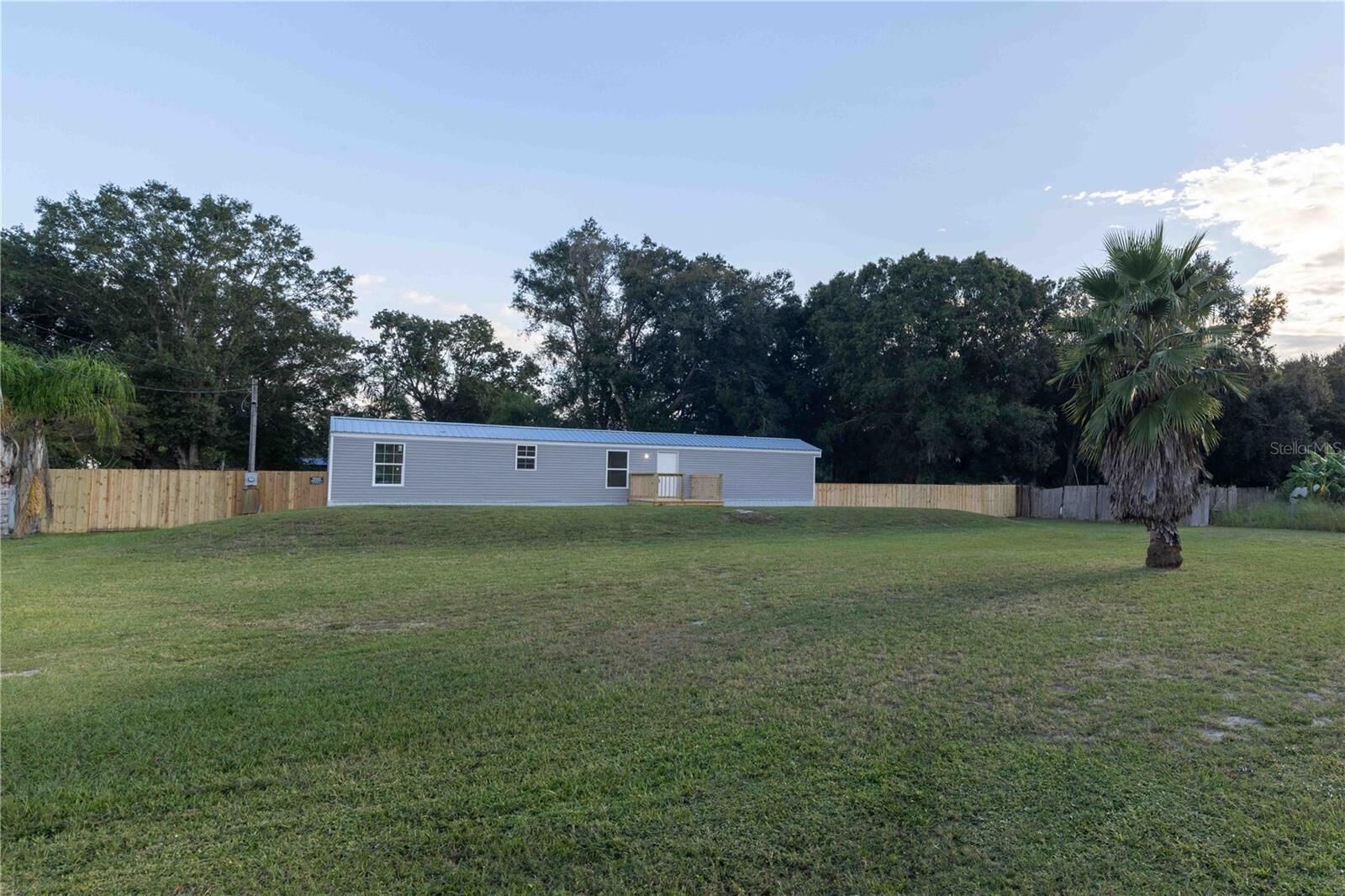 Property Photo:  809 Tuscani Way  FL 33880 