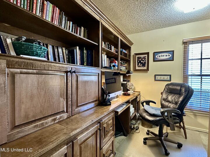 Property Photo: 106 Caroline Cove MS 39056