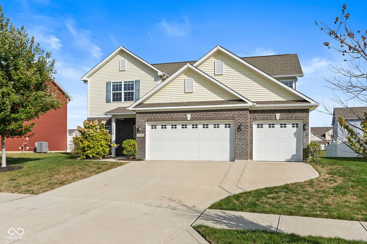 Property Photo:  9308 Foudray Circle N  IN 46123