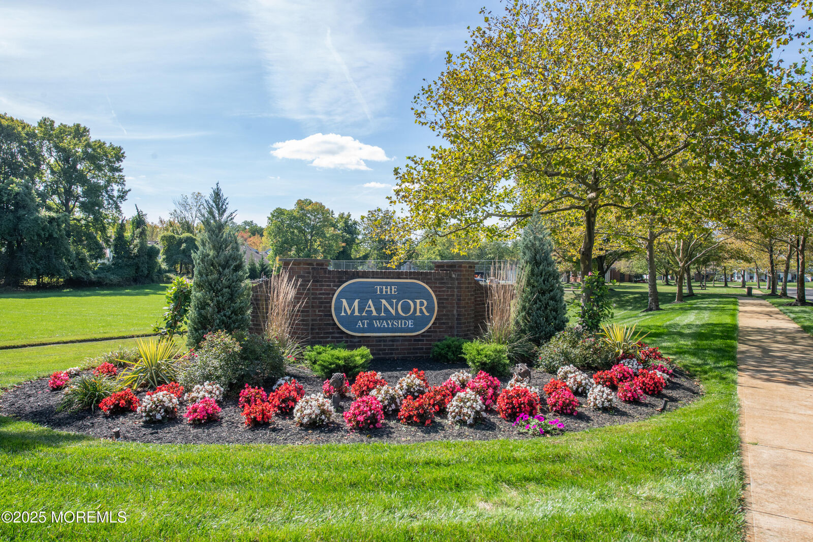 Property Photo: 45 Rawson Circle 1402 NJ 07712