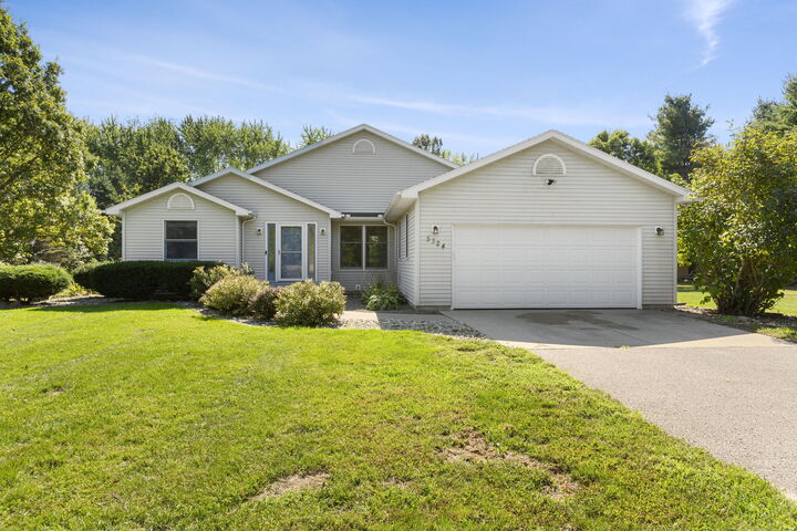 5324 Becht Road  Coloma MI 49038 photo