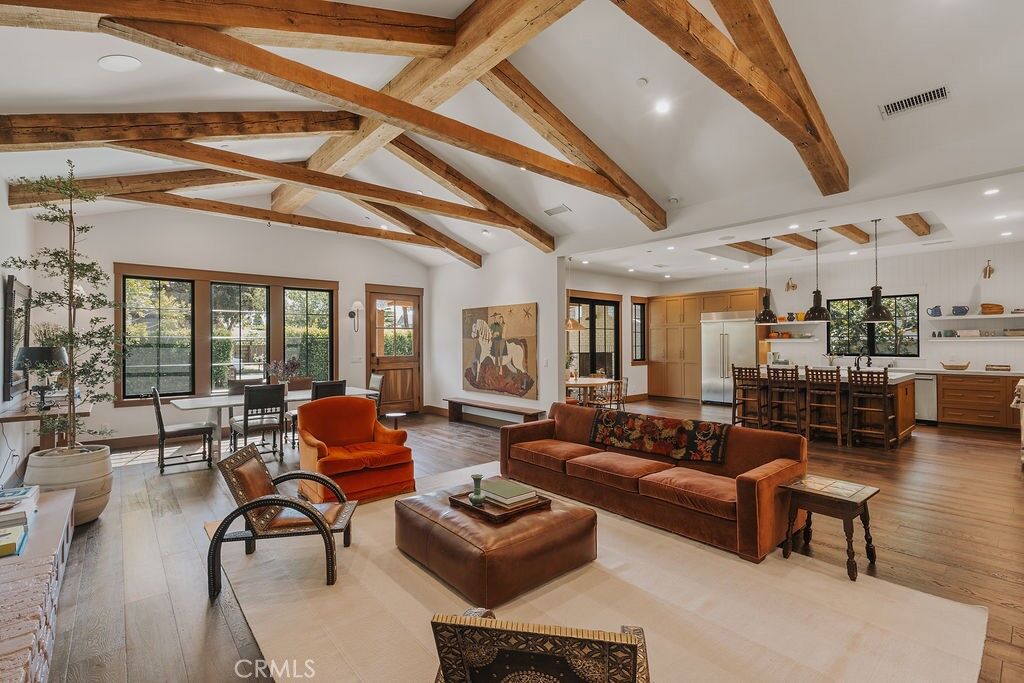 Property Photo:  224 Flower Street  CA 92627 