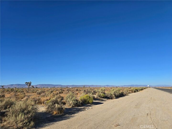 Property Photo:  30 30 Avenue G  CA 93535 