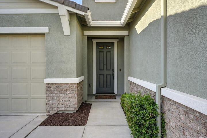 Property Photo:  1104 Mambo Way  CA 95747 