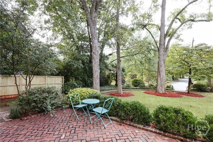 Property Photo:  552 Cobb Street  GA 30606 
