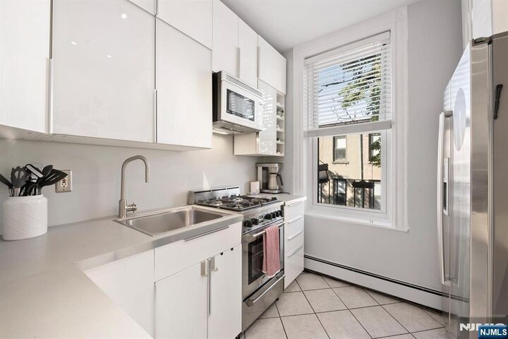 Property Photo:  1216 Washington Street 3S  NJ 07030 