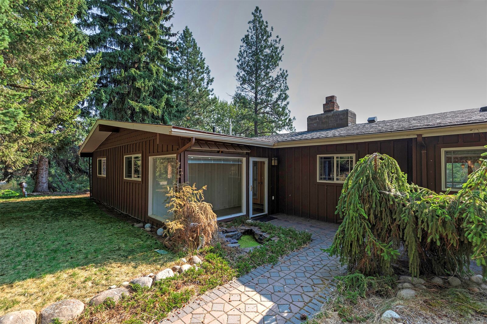 Property Photo:  411 W River Road  MT 59840 