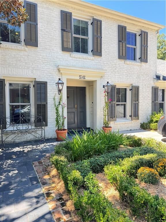 Property Photo: 516 Betz Place LA 70005