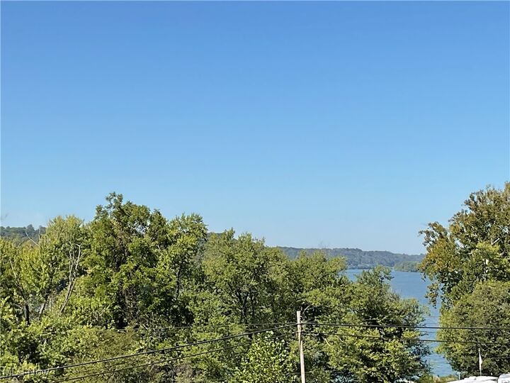 Property Photo: 5256 Ravenswood Road WV 26164