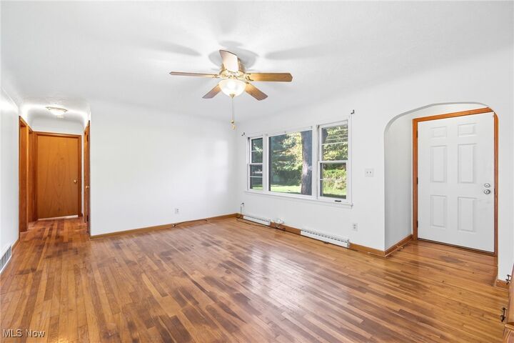 Property Photo:  5479 E Heisley Road  OH 44060 