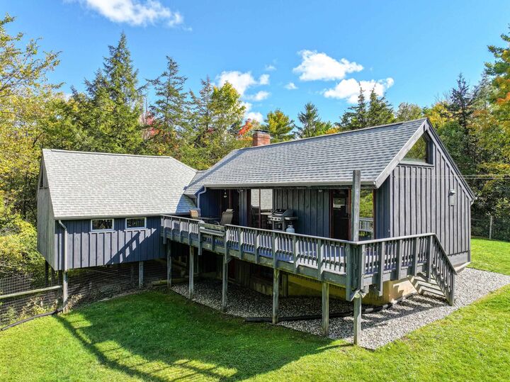 Property Photo:  205 Cedar Ridge Drive  VT 05753 