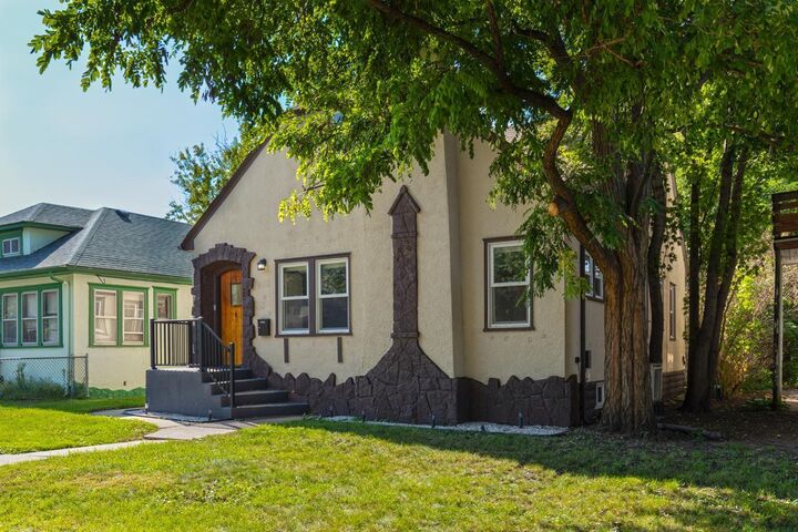 Property Photo: 3847 Aldrich Avenue N MN 55412