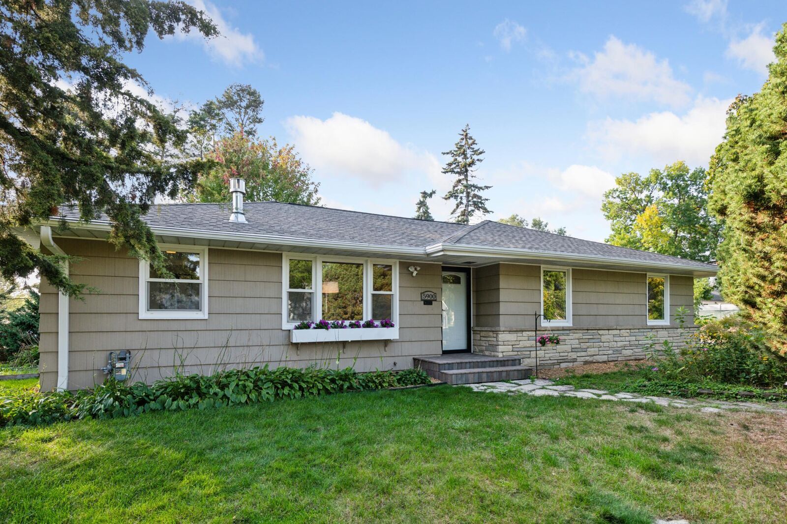 Property Photo:  5900 Pillsbury Avenue  MN 55419 