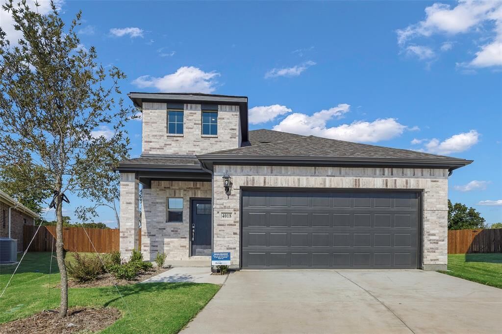 Property Photo:  4018 Sandstone Drive  TX 75071