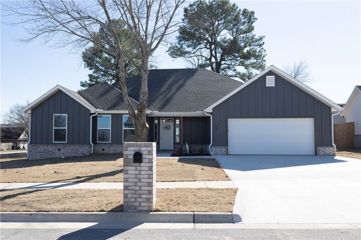 817 Spurgeon Lane  Prairie Grove AR 72753 photo