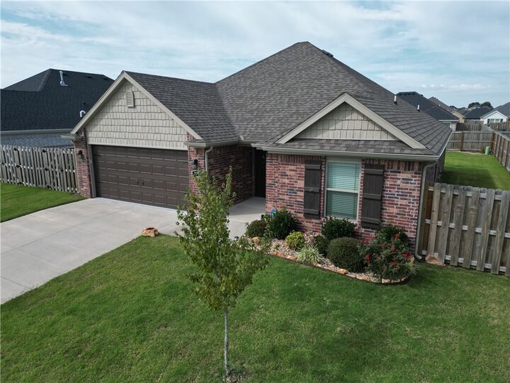 Property Photo: 275 S Nightfall Avenue AR 72730