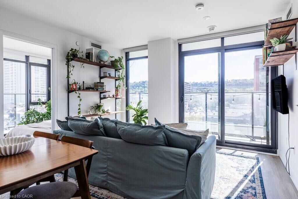 Property Photo:  1 Jarvis Street 727  ON L8R 0A8 