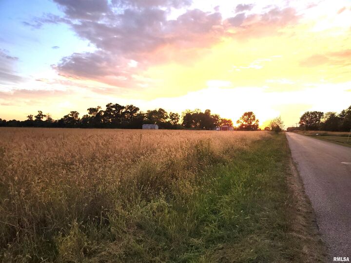 1682 W Coon Creek Road  Flora IL 62839 photo