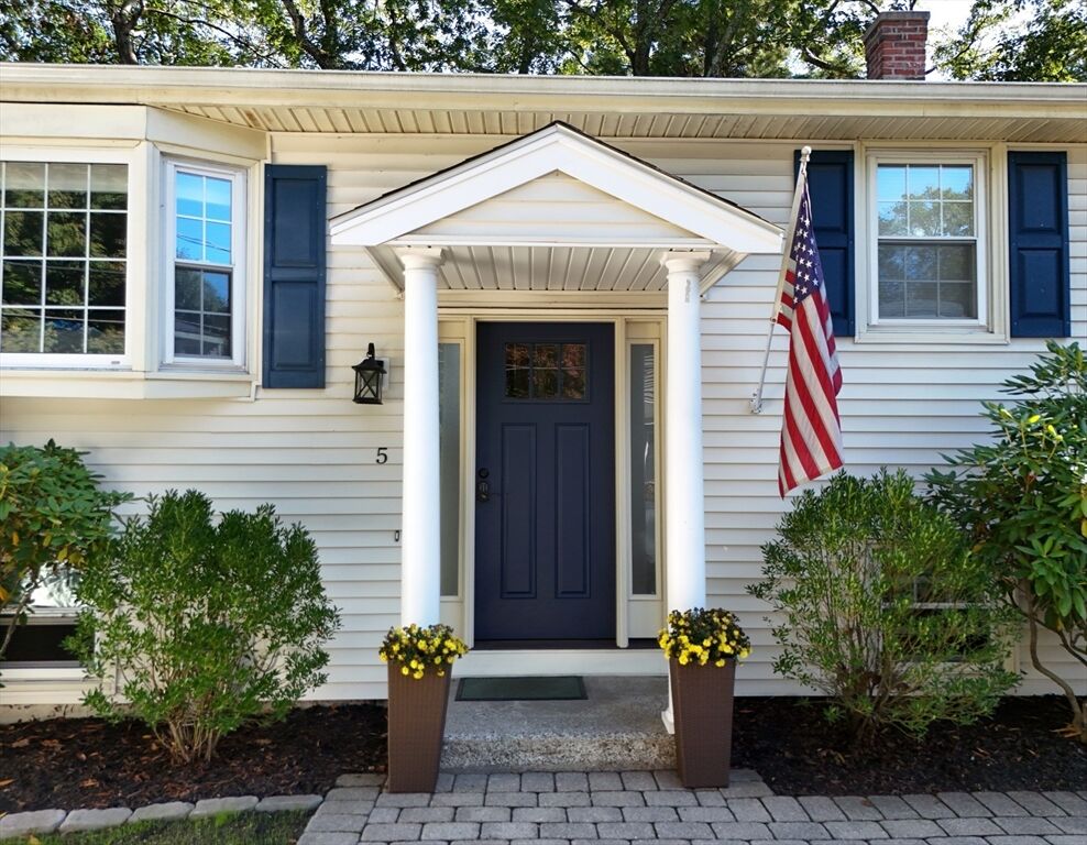 Property Photo:  5 Bass Ter  MA 01760 