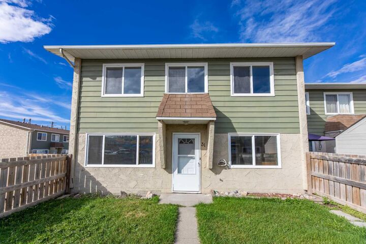 101 Mill Street 31  Hinton AB T7V 1T2 photo