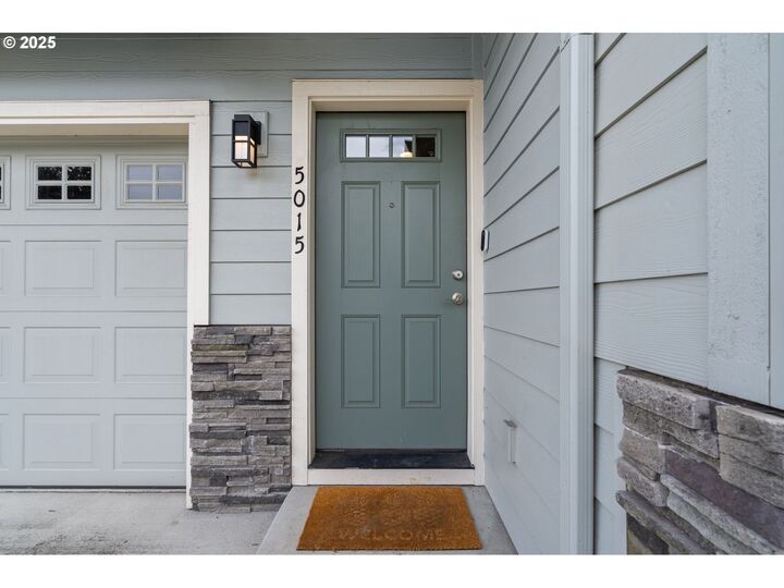 Property Photo: 5015 NE 28th Ave WA 98663