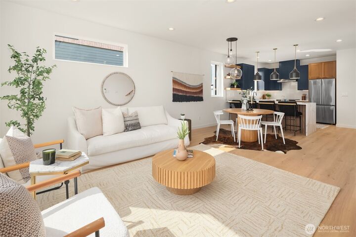 Property Photo:  4524  Corliss Avenue N B  WA 98103 