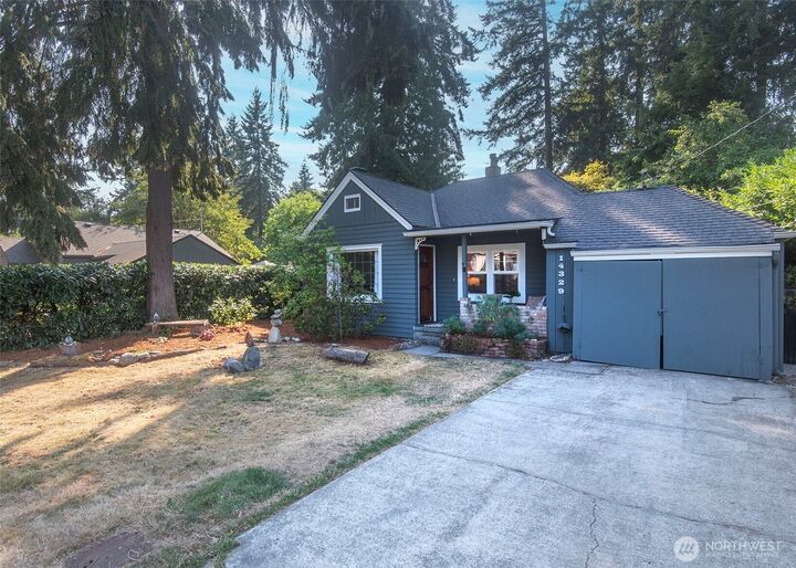 Property Photo:  14329  23rd Place NE  WA 98125 