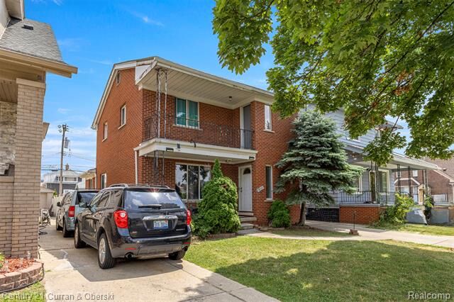 Property Photo: 5110 Maple Street MI 48126
