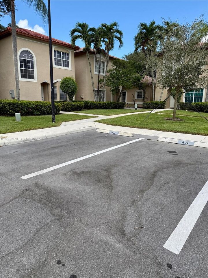 Property Photo:  16111 NE Emerald Cove Rd 16111  FL 33331 