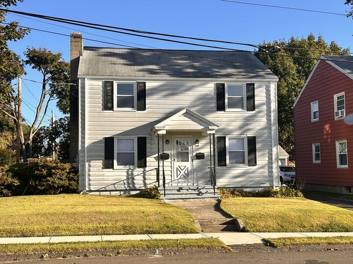 Property Photo: 160 Oakland Place CT 06615