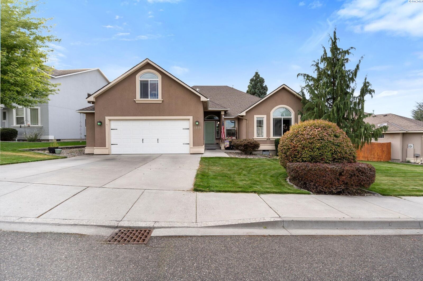 Property Photo:  3410 S Johnson St  WA 99337 