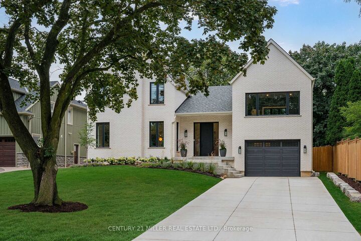 Photo de la propriété:  935 Harvey Place  ON L7T 3E9 