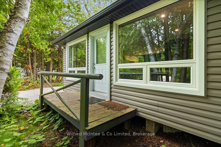 Property Photo:  1489 2nd Avenue S  ON N0H 2G0 
