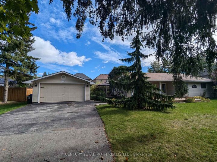 Property Photo:  2209 Alderslea Crescent  ON L9S 2E3 