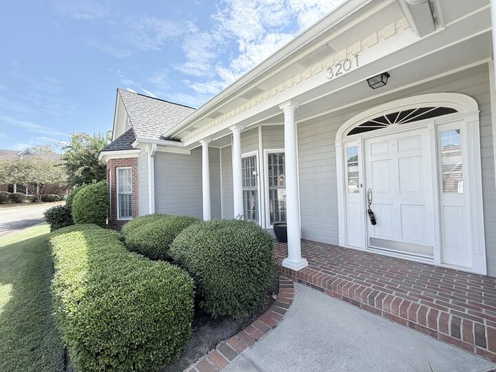 Property Photo: 3201 Ridgefield Lane GA 31602