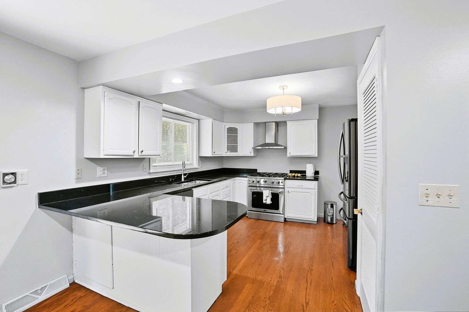 Property Photo:  1314 Ridgeview Avenue  OH 45409 