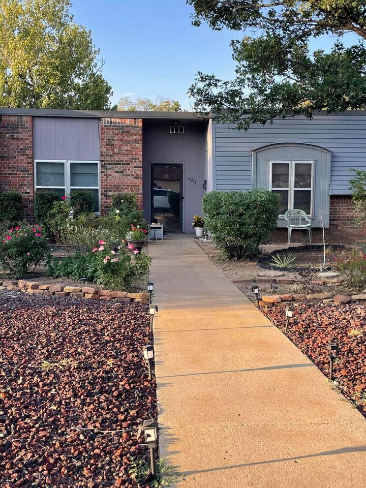 4214 Charles Street  Amarillo TX 79106-6005 photo