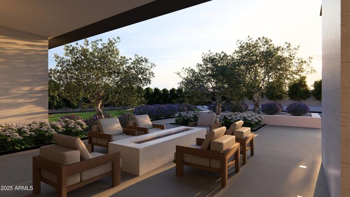 Property Photo: 6137 E Paradise Drive AZ 85254