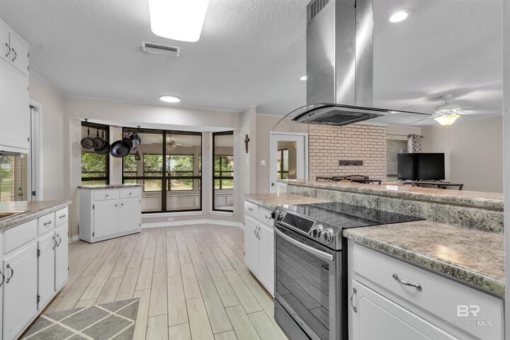 Property Photo:  1413 Pineridge Drive  AL 36542 