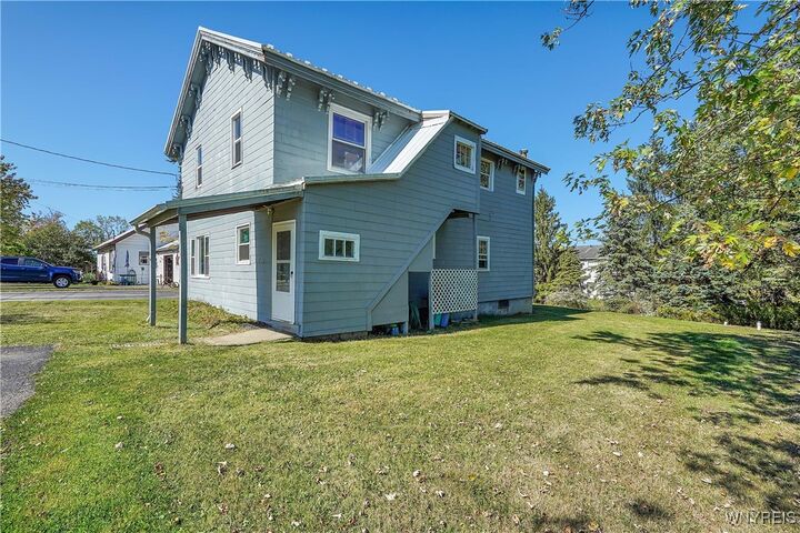 Property Photo: 14 Palmer Avenue NY 14042